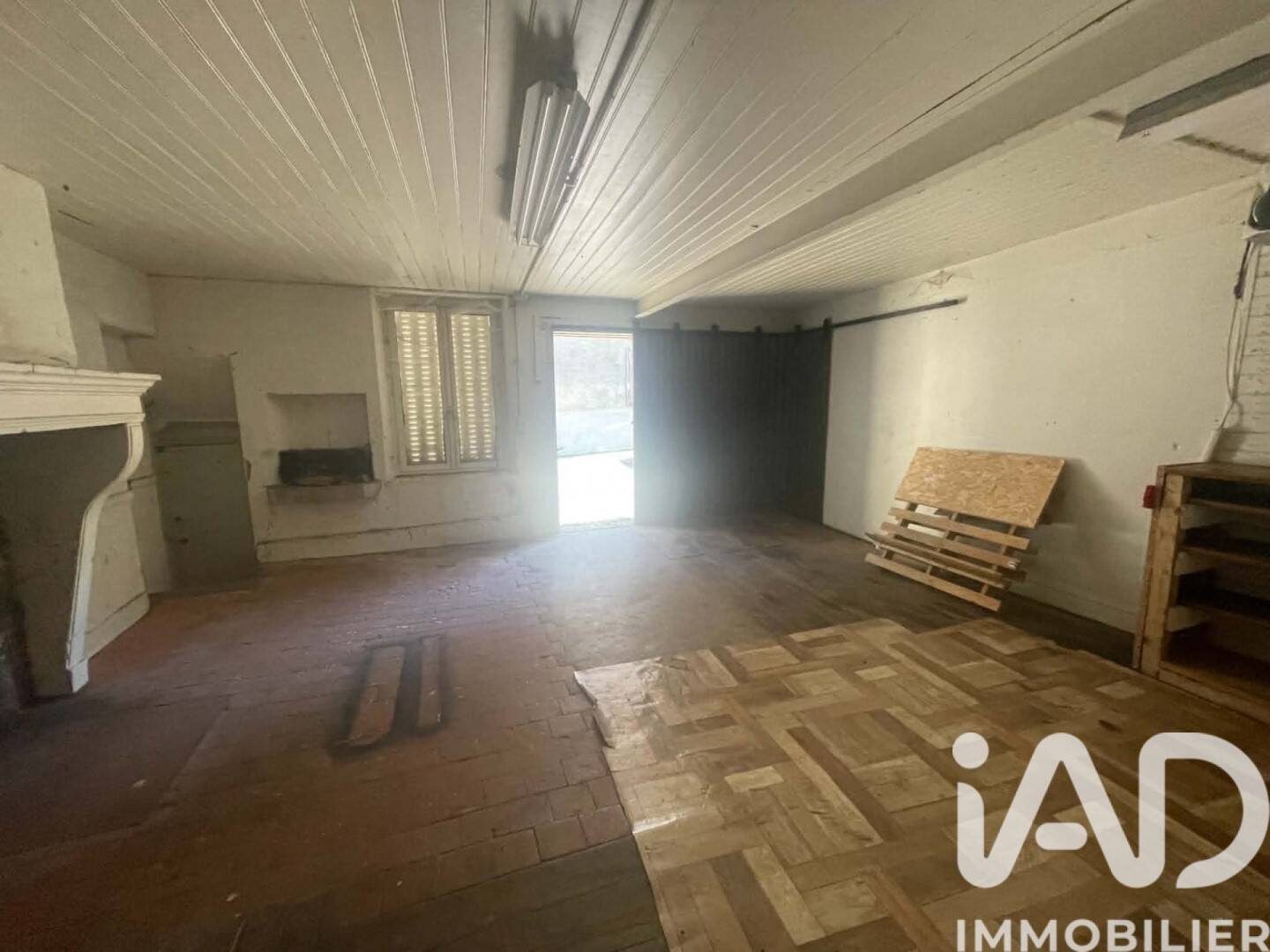 Maison 6 pièces 178 m² · à Dommartin-le-Saint-Père · 178 m² · 69 000 €