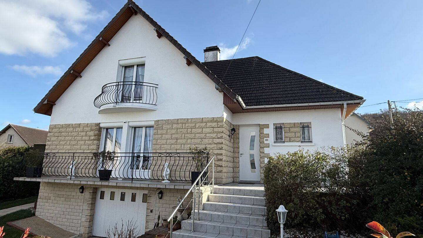 Maison 6 pièces 135 m² · à Noailles · 135 m² · 310 000 €