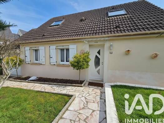 Maison à vendre 329 000 € 5 pièces 4 chambres 108 m² 465 m² de terrain Villabé 91100