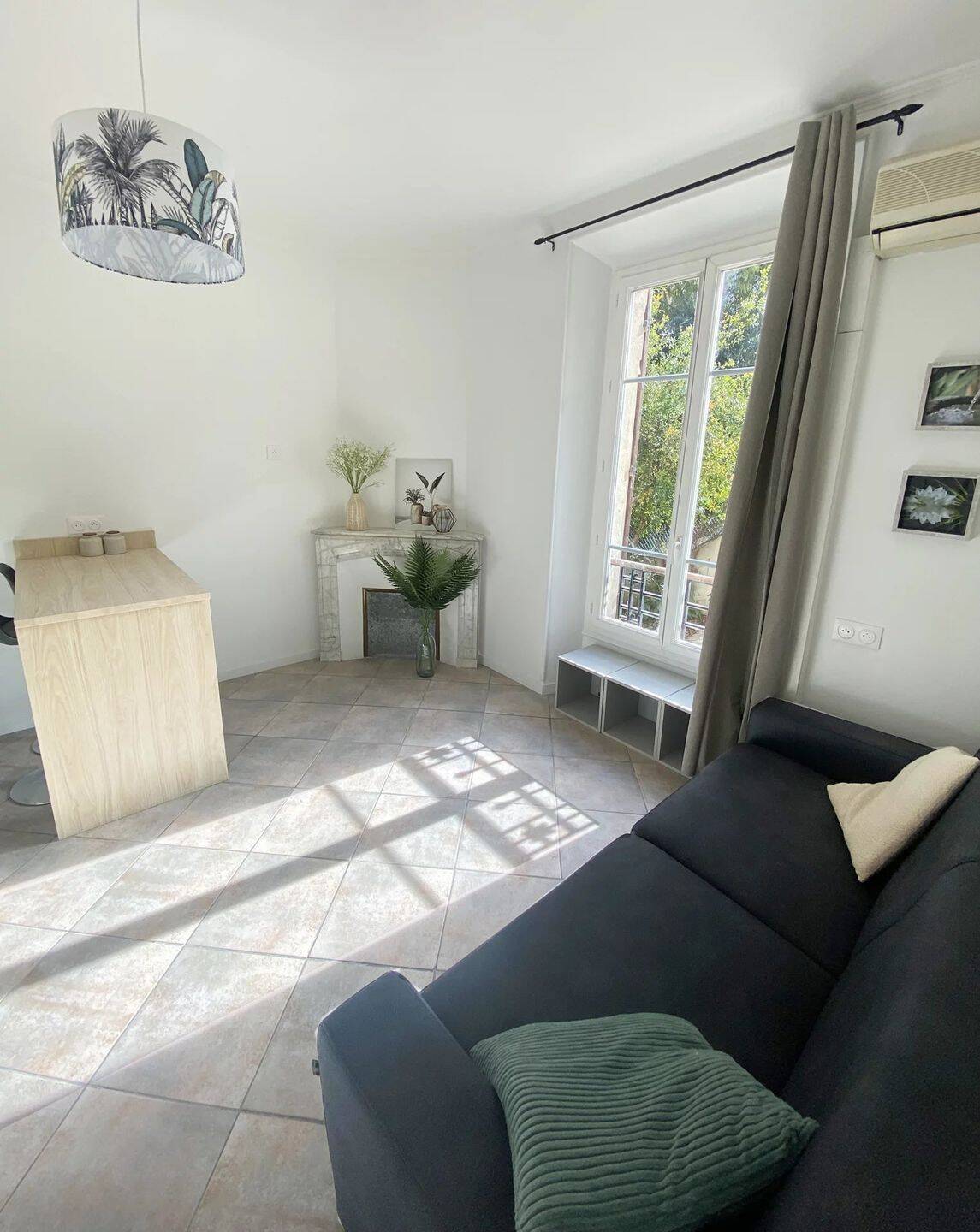 Appartement 1 pièce 27 m² · à Grasse · 27 m² · 670 €