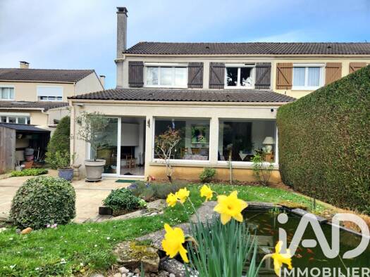 Maison à vendre 359 000 € 5 pièces 3 chambres 111 m² 400 m² de terrain Sud Menucourt 95180