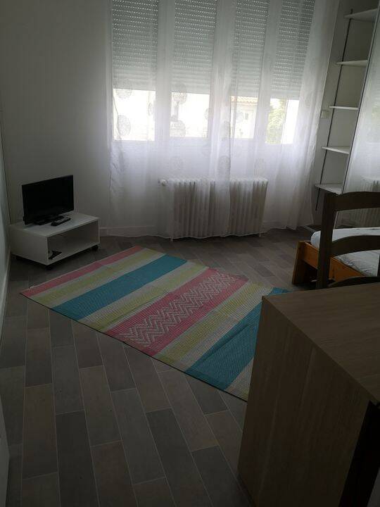 Appartement 1 pièce 22 m² · à La Roche-sur-Yon · 22 m² · 285 €