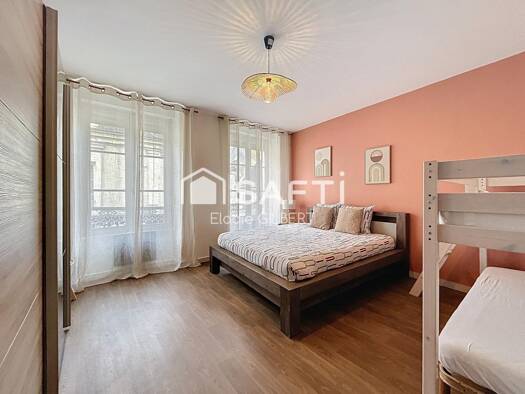 Immeuble à vendre 222 000 € 132 m² Centre Ville Sud La Flèche 72200