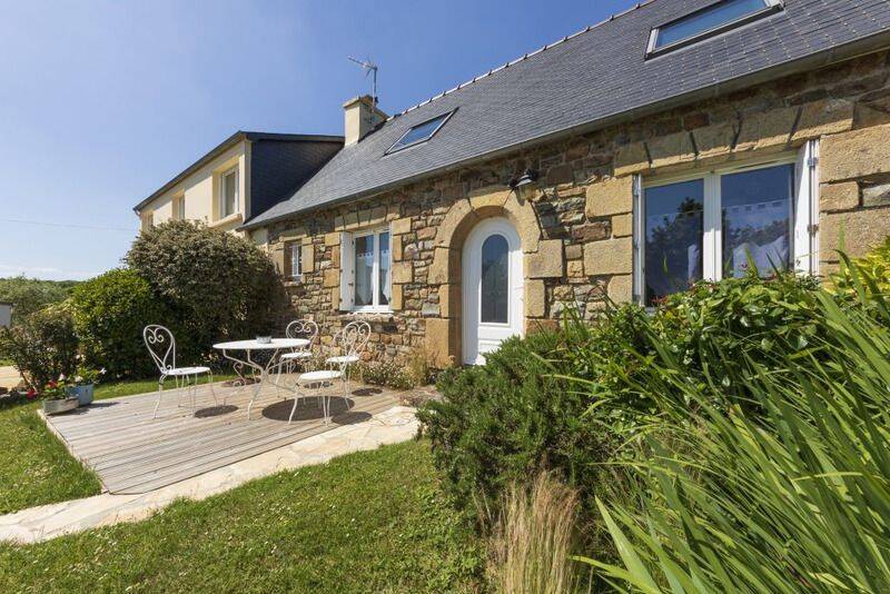 Maison 14 pièces 240 m² · à Lanvéoc · 240 m² · 565 000 €