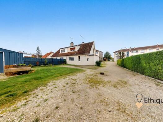 Maison à vendre 129 000 € 4 pièces 3 chambres 85 m² Est Bar-sur-Aube 10200