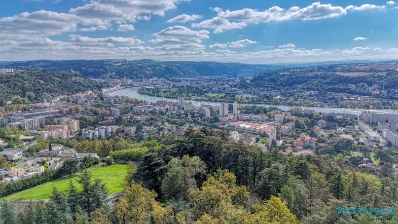 Terrain à vendre 229 000 € 1 200 m² de terrain Estressin Vienne 38200