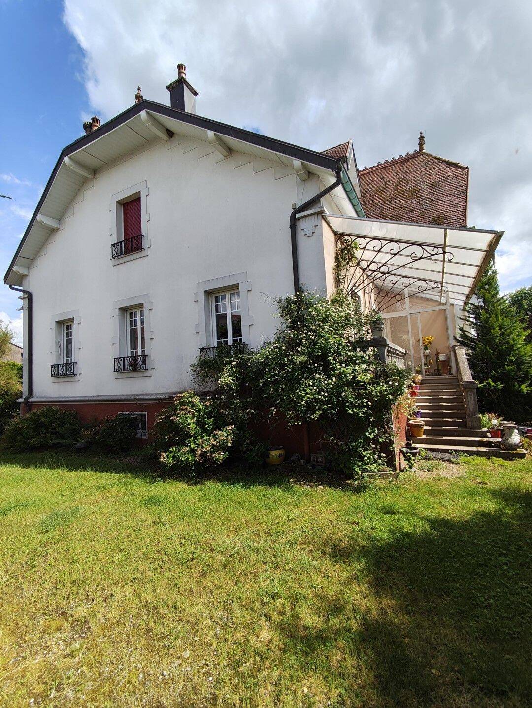 Maison 8 pièces 222 m² · à Corbenay · 221,5 m² · 188 000 €