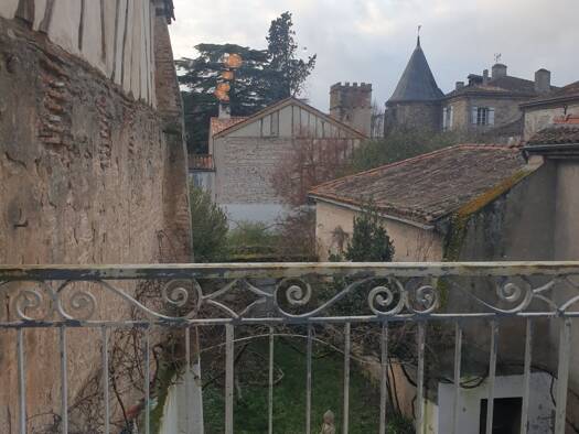 Maison à vendre 40 000 € 1 pièce 1 chambre 67 m² Aiguillon 47190