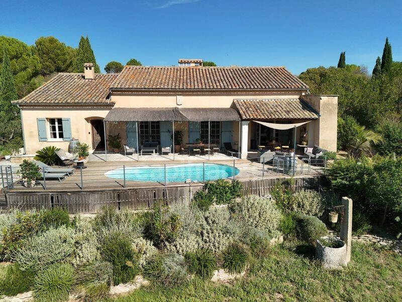 Maison 7 pièces 200 m² · à Saint-Rémy-de-Provence · 200 m² · 1 350 000 €