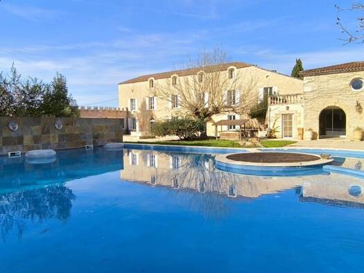 Demeure à vendre 800 000 € 15 pièces 10 chambres 1 022 m² 15 000 m² de terrain Langon 33210