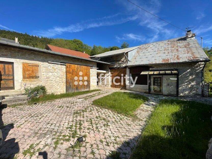 Maison 6 pièces 105 m² · à Haut Valromey · 105 m² · 260 000 €