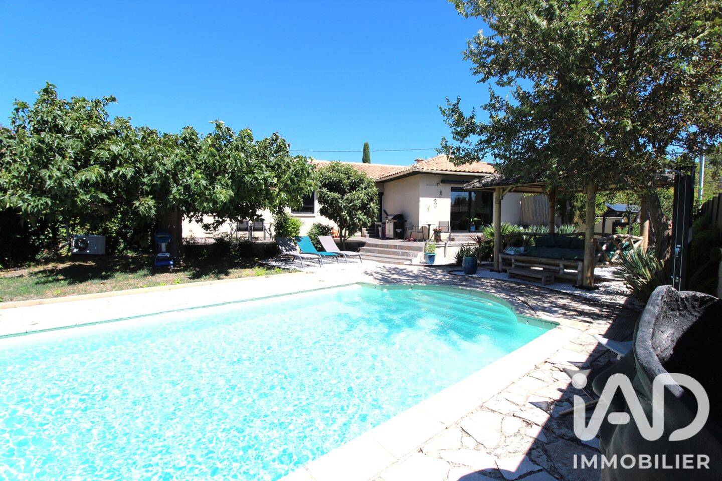 Maison 4 pièces 85 m² · à L'Isle-sur-la-Sorgue · 85 m² · 449 900 €