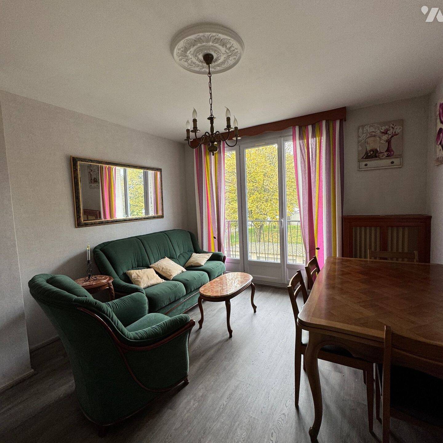 Appartement 3 pièces 55 m² · à Châteaudun · 55 m² · 45 000 €