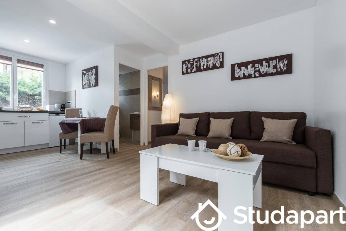 Appartement 2 pièces 30 m² · à Antibes · 30 m² · 1 145 €