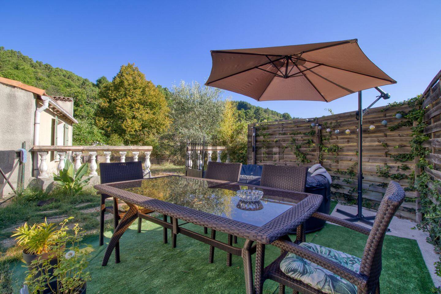 Maison 6 pièces 143 m² · à Sainte-Cécile-d'Andorge · 143 m² · 193 000 €