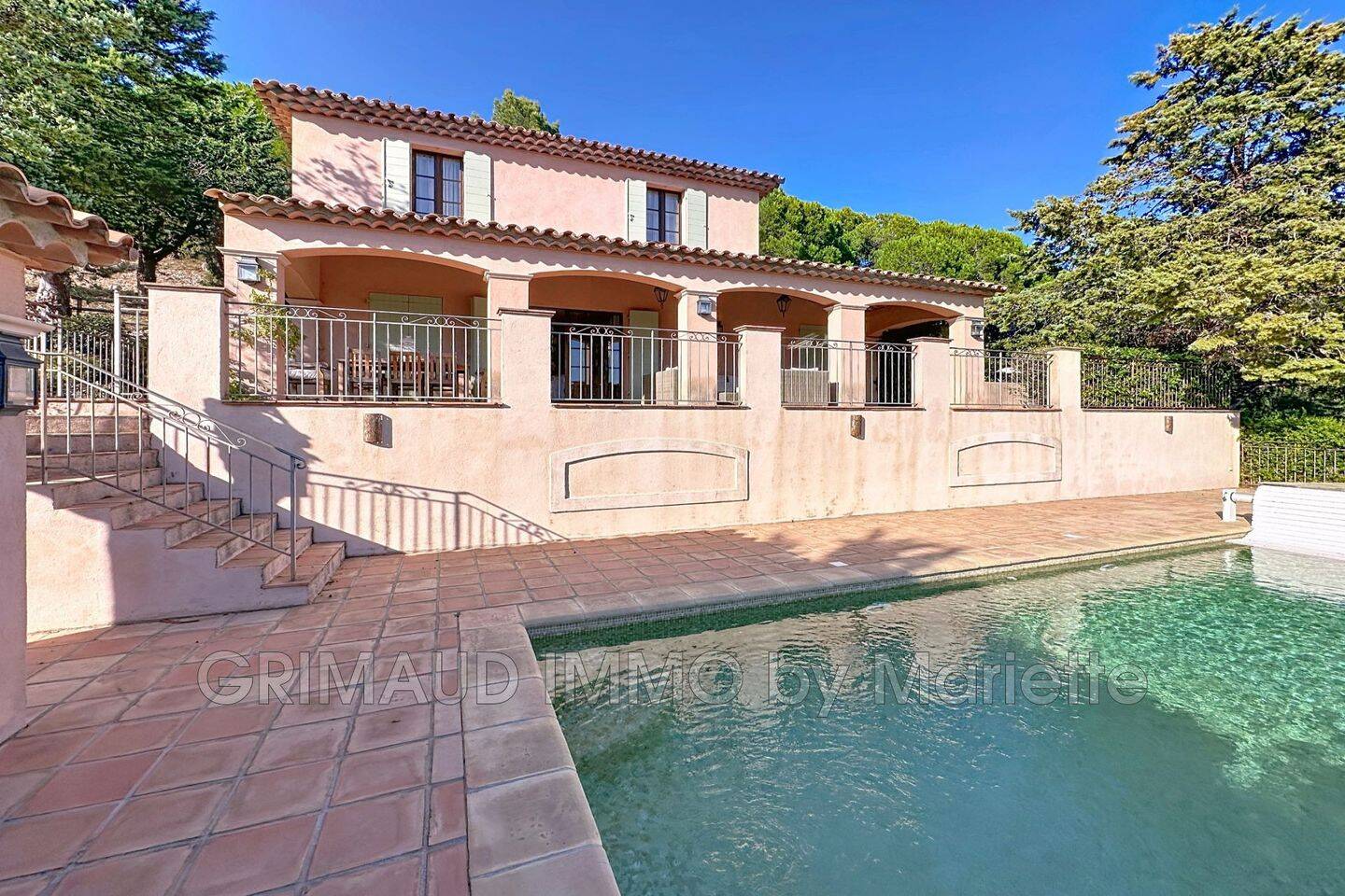 Maison 5 pièces 124 m² · à Le Plan-de-la-Tour · 123,9 m² · 1 150 000 €