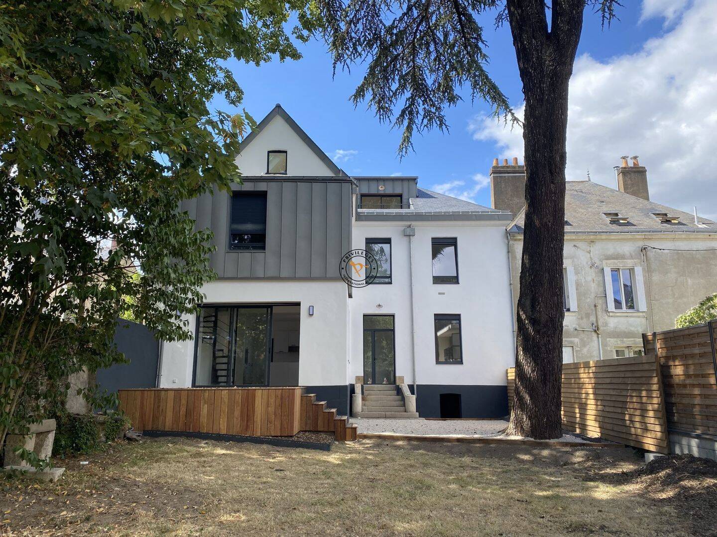 Appartement 4 pièces 102 m² · à Nantes · 102 m² · 2 265 €