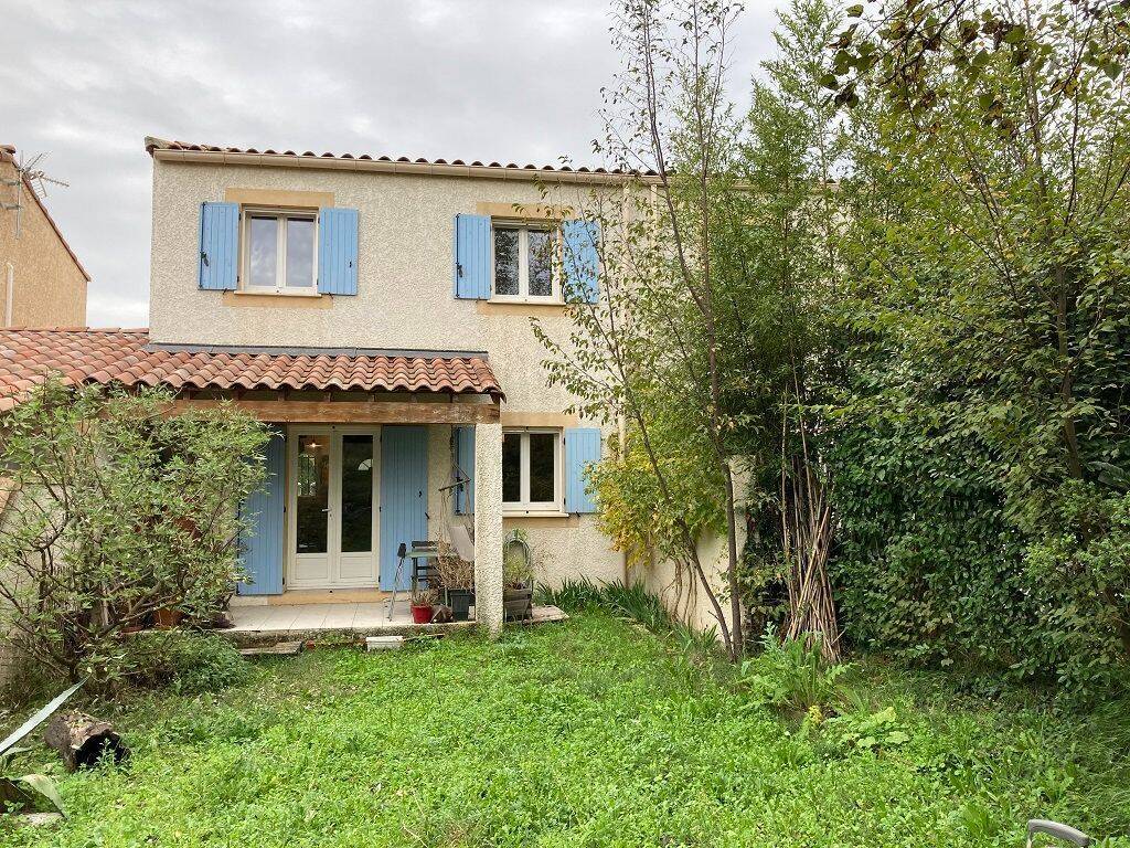 Maison 3 pièces 77 m² · à Rochefort-du-Gard · 77 m² · 957 €