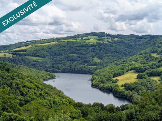 Maison à vendre 205 000 € 4 pièces 3 chambres 120 m² 463 m² de terrain Castelnau-de-Mandailles 12500