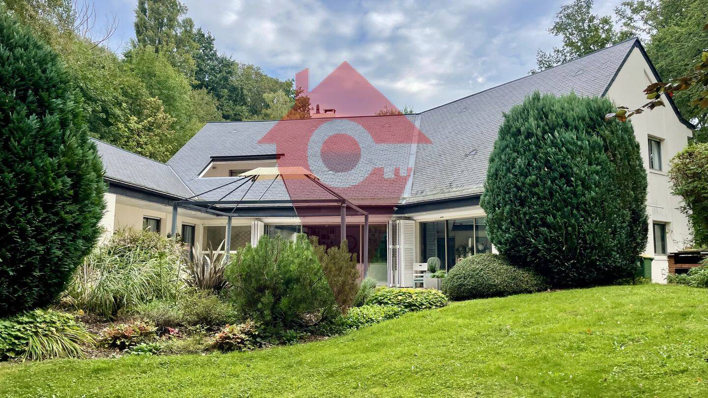 Maison 10 pièces 311 m² · à Crespières · 311 m² · 1 250 000 €