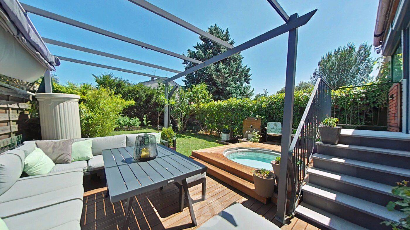Maison 4 pièces 92 m² · à Ostwald · 92,1 m² · 349 000 €