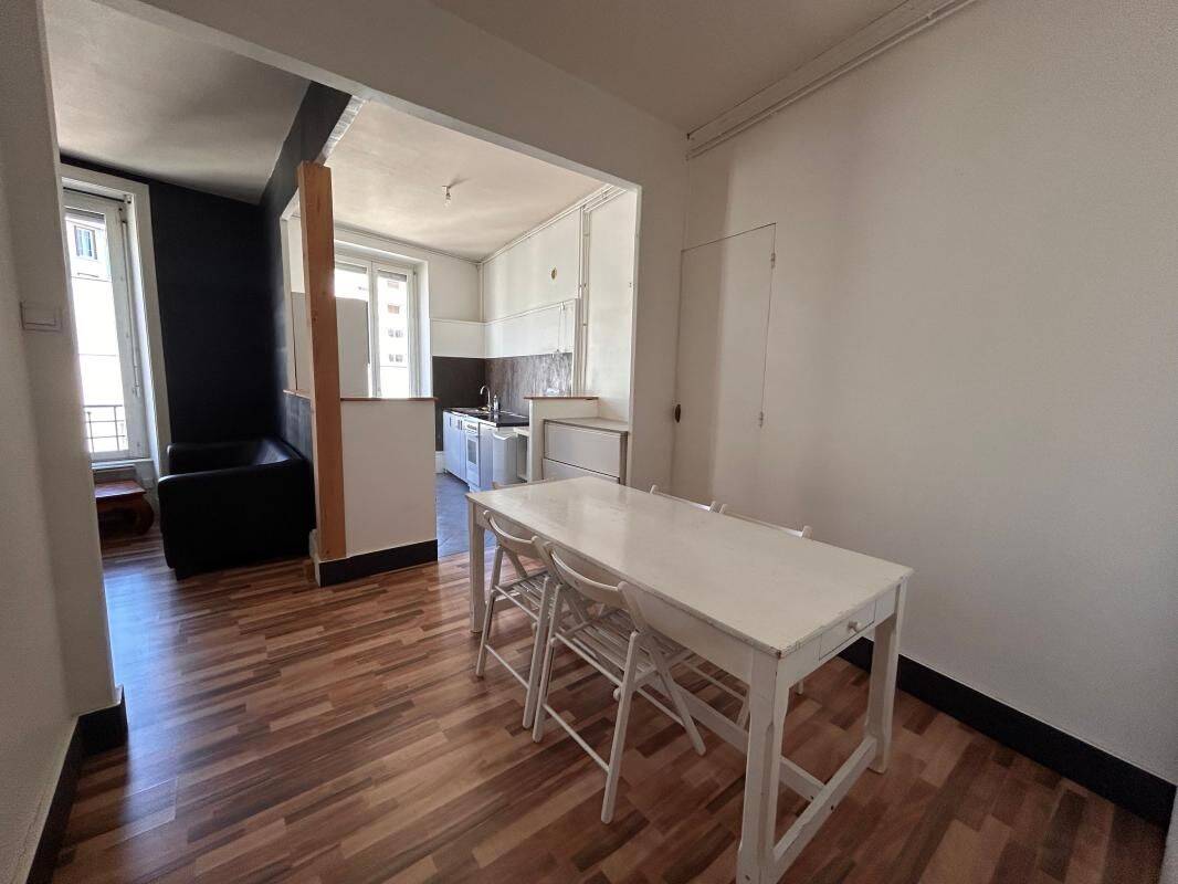 Appartement 2 pièces 36 m² · à Lyon 3ème Arrondissement · 36 m² · 833 €