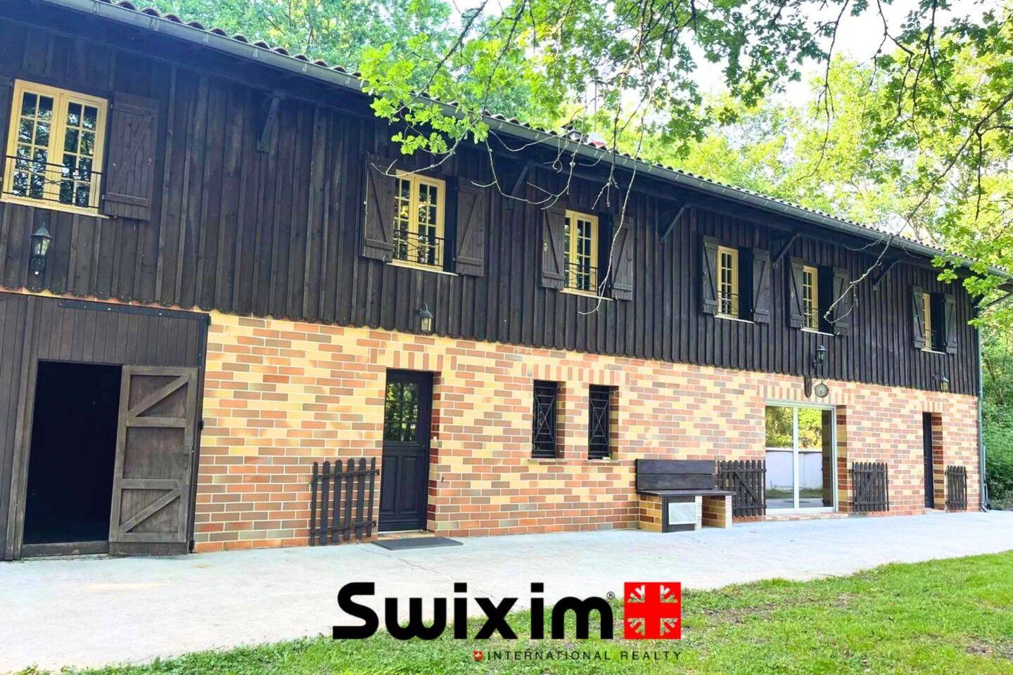 Maison 7 pièces 220 m² · à Sainte-Hélène · 220 m² · 525 000 €
