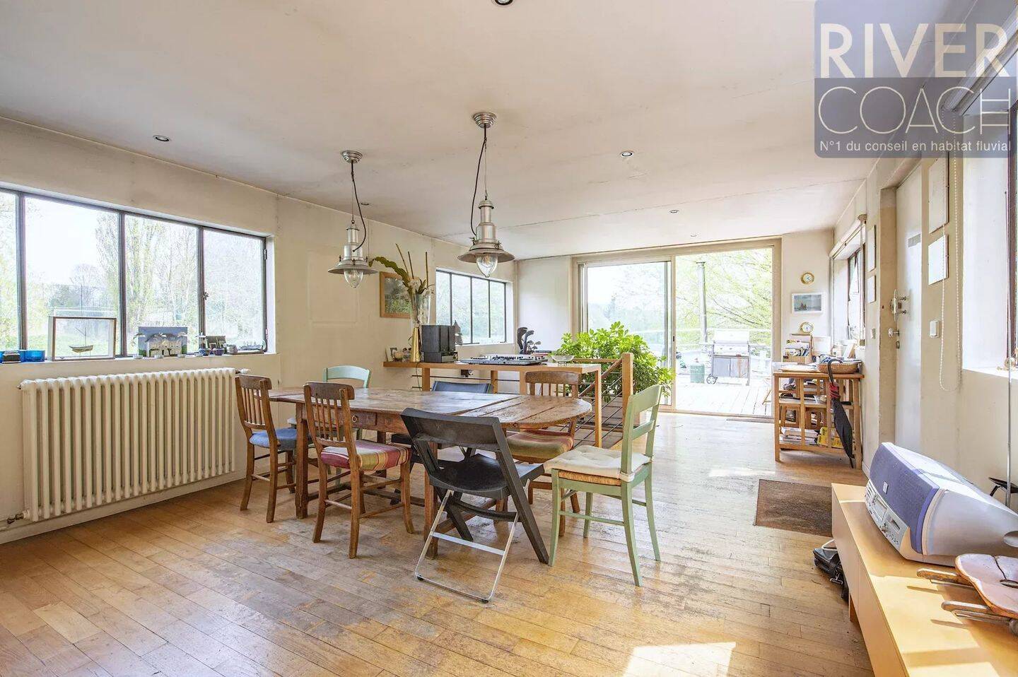 8 pièces 240 m² · à Louveciennes · 240 m² · 595 000 €