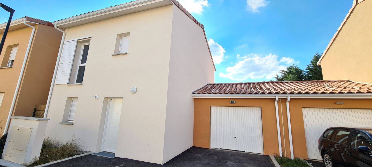 Maison 4 pièces 83 m² · à Mondonville · 82,7 m² · 921 €/mois