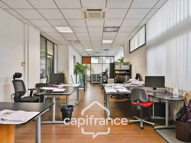 Espace bureau à vendre 592 500 € 140 m² de bureaux Jean Jaures Montrouge 92120