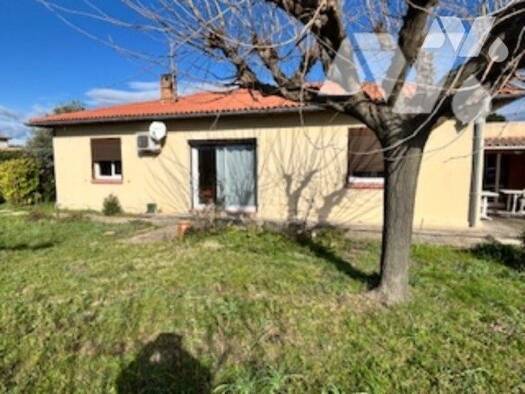 Maison de plain-pied à vendre 234 000 € 5 pièces 3 chambres 110 m² 1 134 m² de terrain Bollène 84500