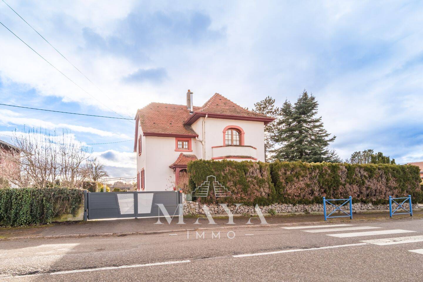 Maison 6 pièces 180 m² · à Muespach-le-Haut · 180 m² · 399 500 €