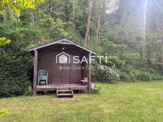 Propriété de loisirs à vendre 18 000 € 1 706 m² de terrain Saint-Léonard-des-Bois 72130