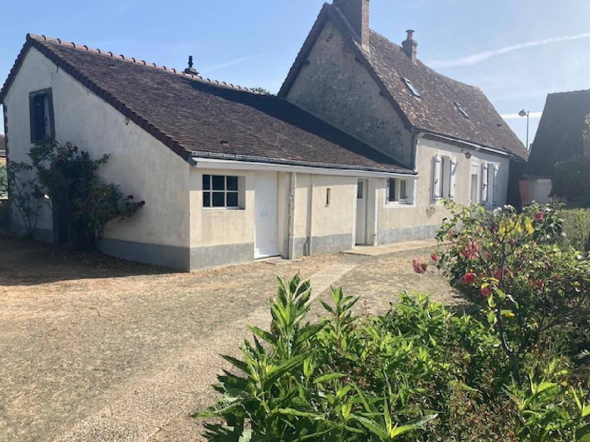 Maison 4 pièces 76 m² · à Val-au-Perche · 76 m² · 97 000 €