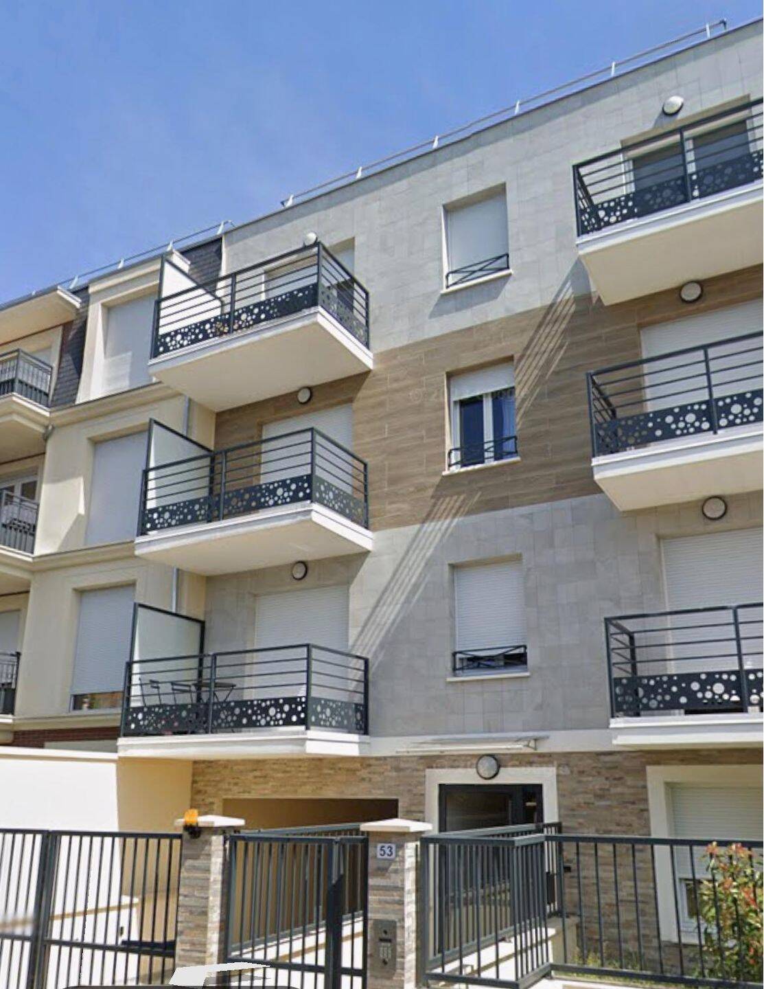 Appartement 1 pièce 22 m² · à Neuilly-Plaisance · 21,8 m² · 574 €