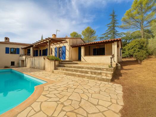 Maison à vendre 650 000 € 5 pièces 4 chambres 143 m² 3 219 m² de terrain Nord RN Puget-sur-Argens 83480