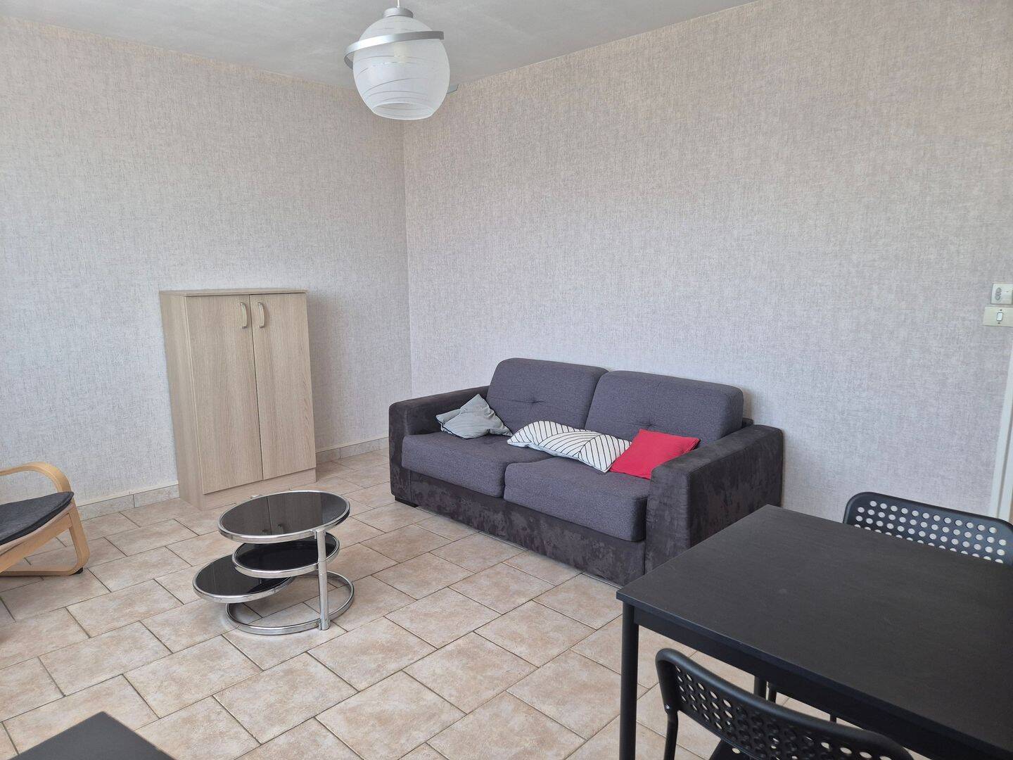 Appartement 3 pièces 63 m² · à Tinqueux · 63 m² · 850 €