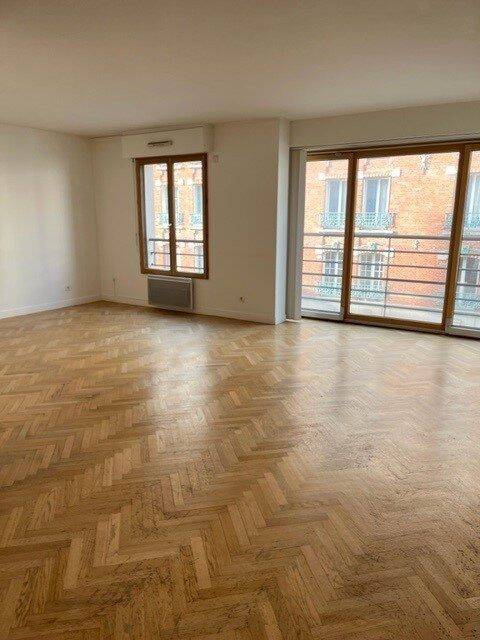 Appartement 5 pièces 105 m² · à Montrouge · 104,9 m² · 2 580 €