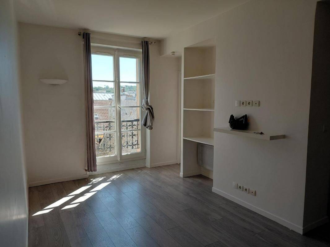 Appartement 2 pièces 29 m² · à Versailles · 29 m² · 887 €/mois