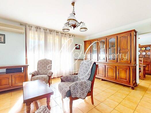 Appartement à vendre 215 000 € 4 pièces 3 chambres 93 m² Étage 1/2 Alco Montpellier 34080