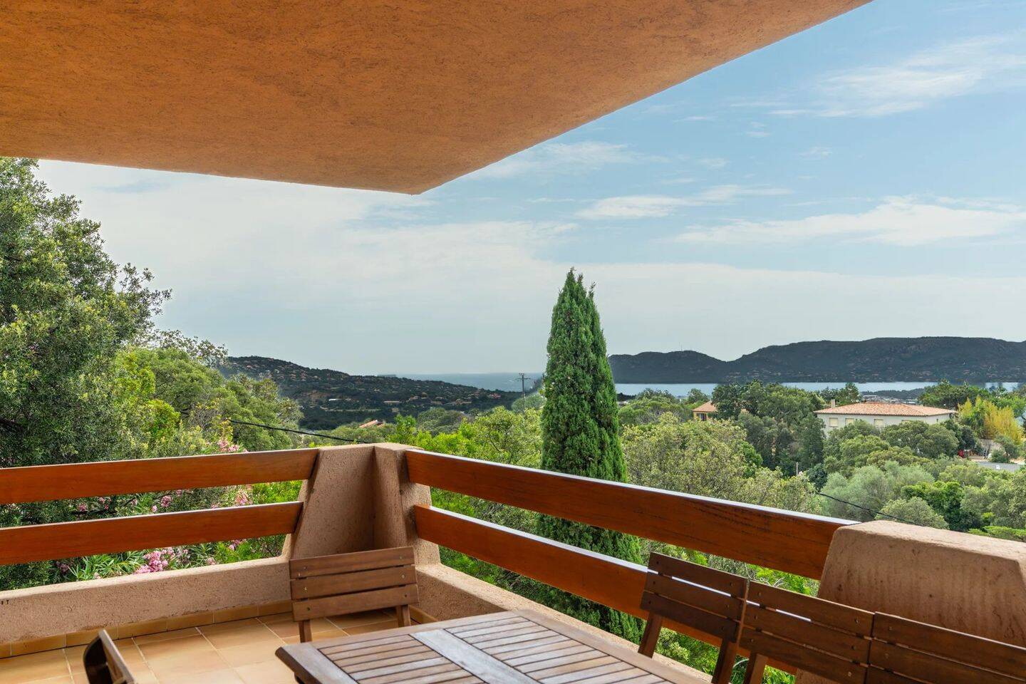 Maison 7 pièces 331 m² · à Porto-Vecchio · 330,7 m² · 1 750 000 €