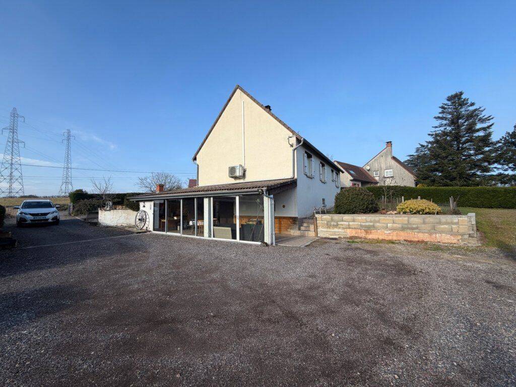 Maison 4 pièces 144 m² · à Le Breuil · 144 m² · 249 900 €