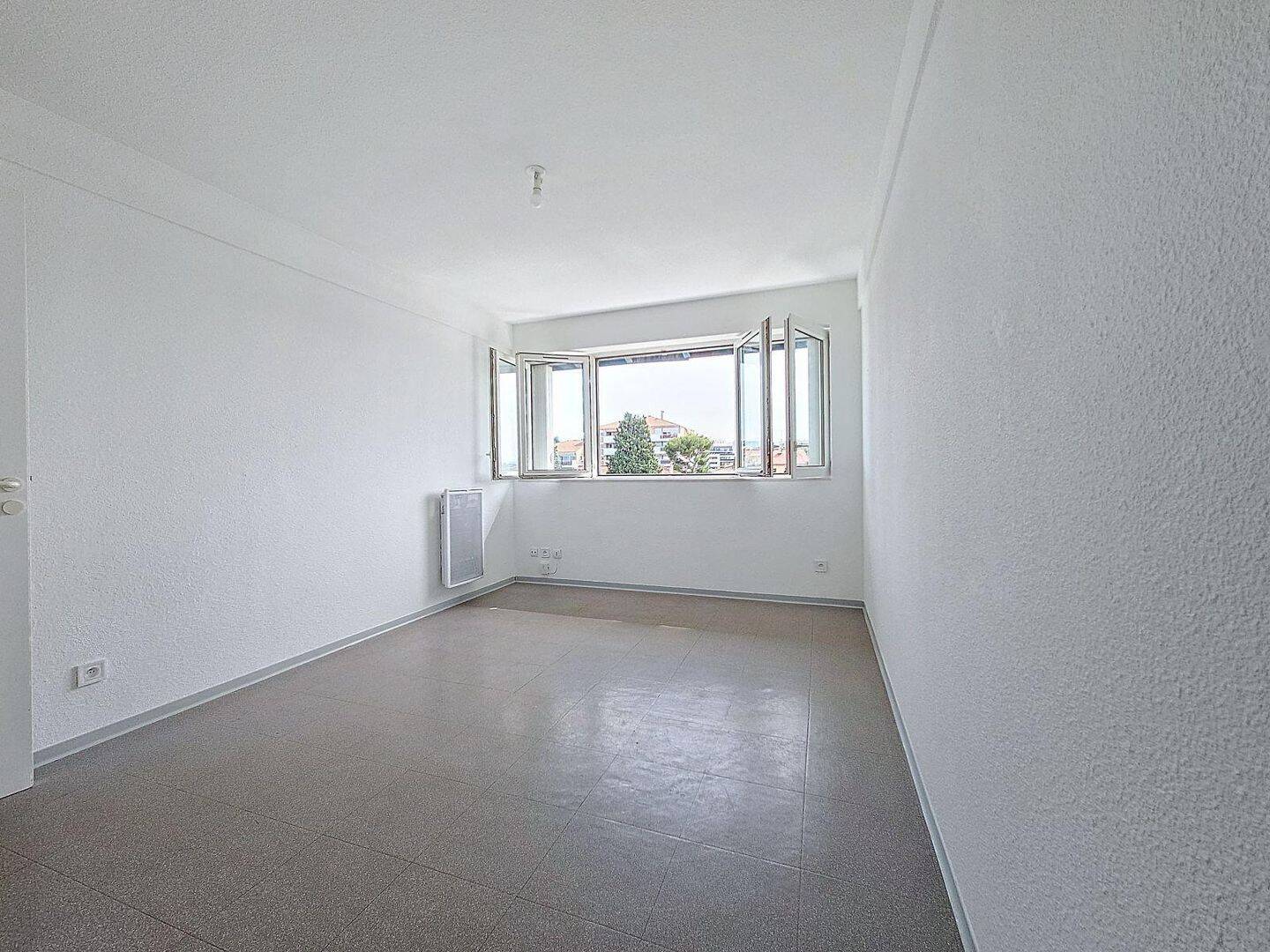 Appartement 1 pièce 20 m² · à Marseille 5ème Arrondissement · 20 m² · 590 €