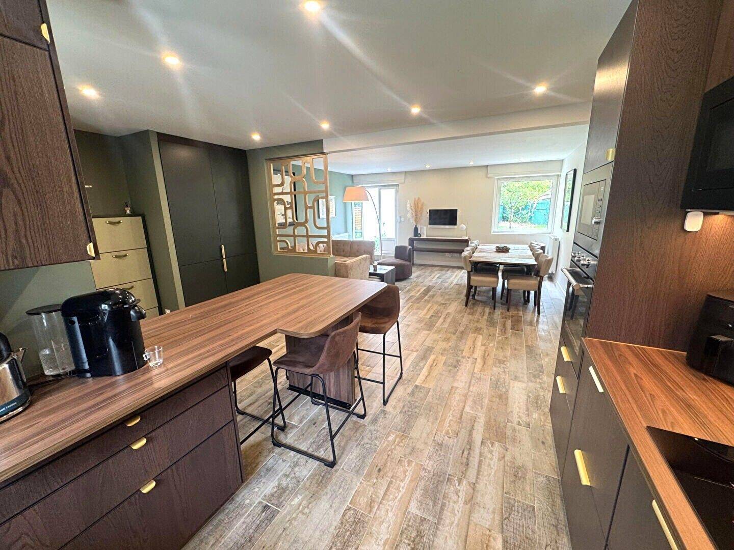 Maison 10 pièces 11 m² · à Orléans · 11 m² · 450 €