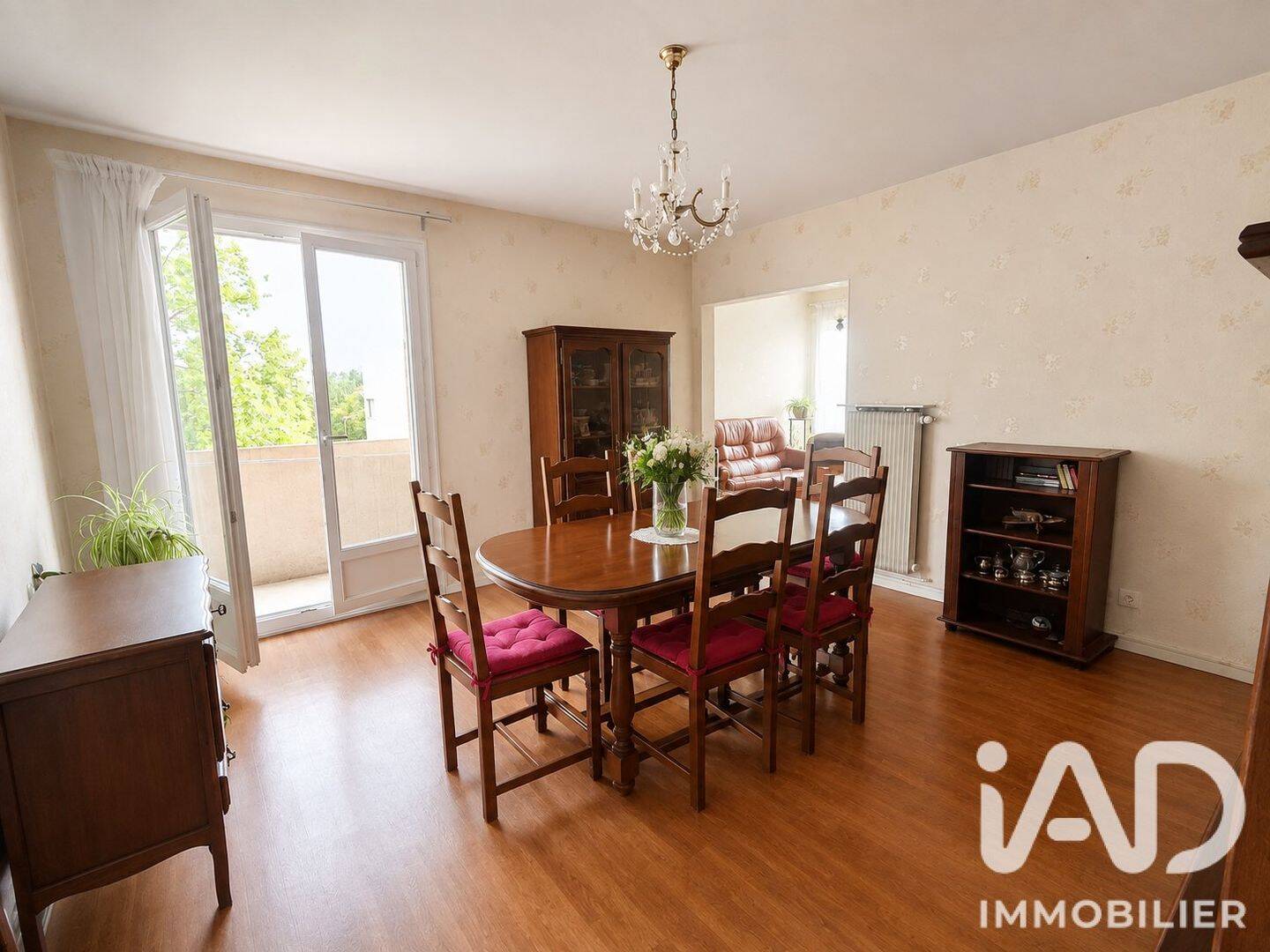 Appartement 4 pièces 77 m² · à Fagnières · 77 m² · 82 000 €