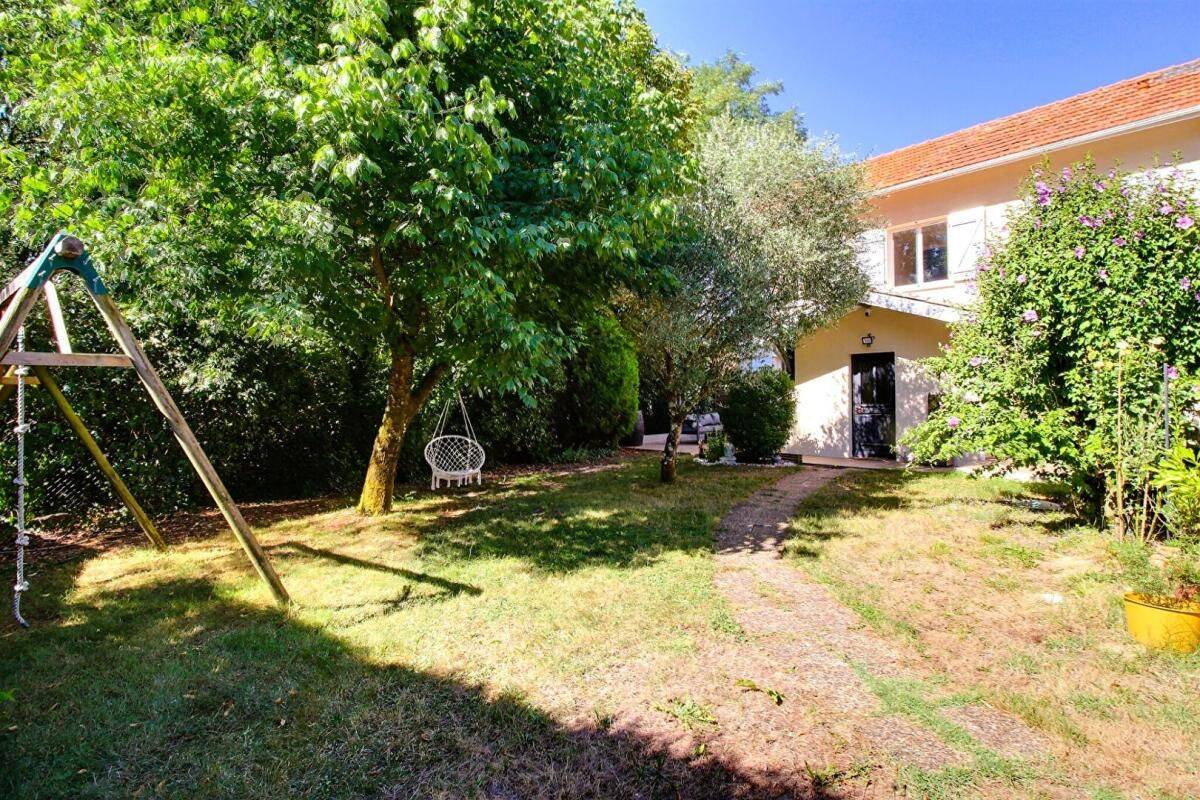 Maison 3 pièces 83 m² · à Périssac · 83 m² · 199 000 €
