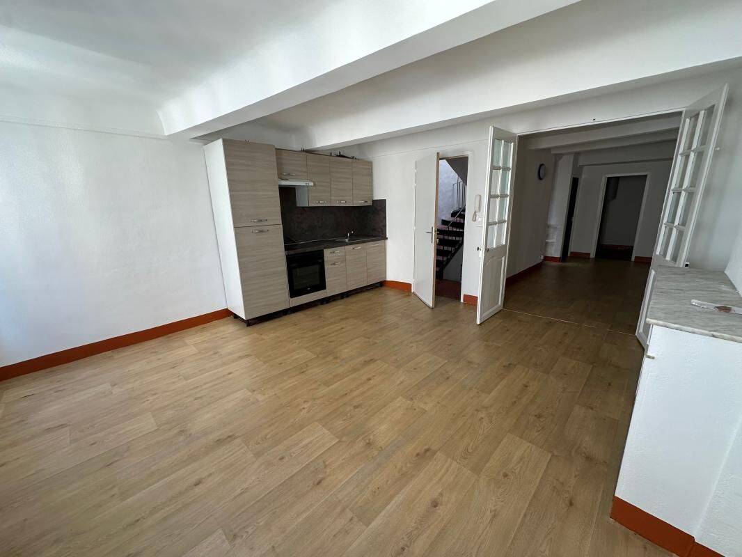 Appartement 2 pièces 42 m² · à Ollioules · 42 m² · 508 €/mois