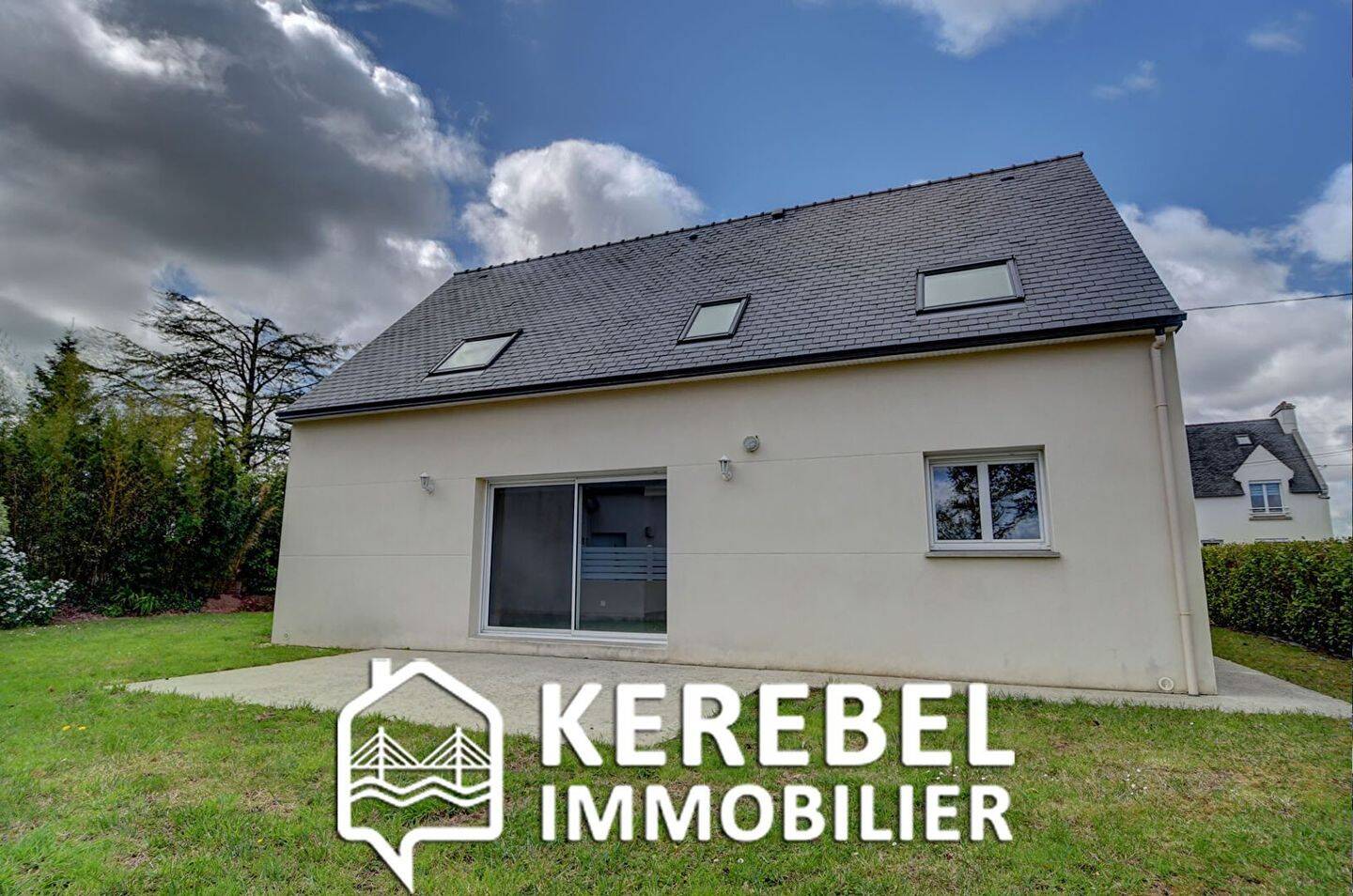 Maison 6 pièces 131 m² · à Plougastel-Daoulas · 130,5 m² · 1 180 €