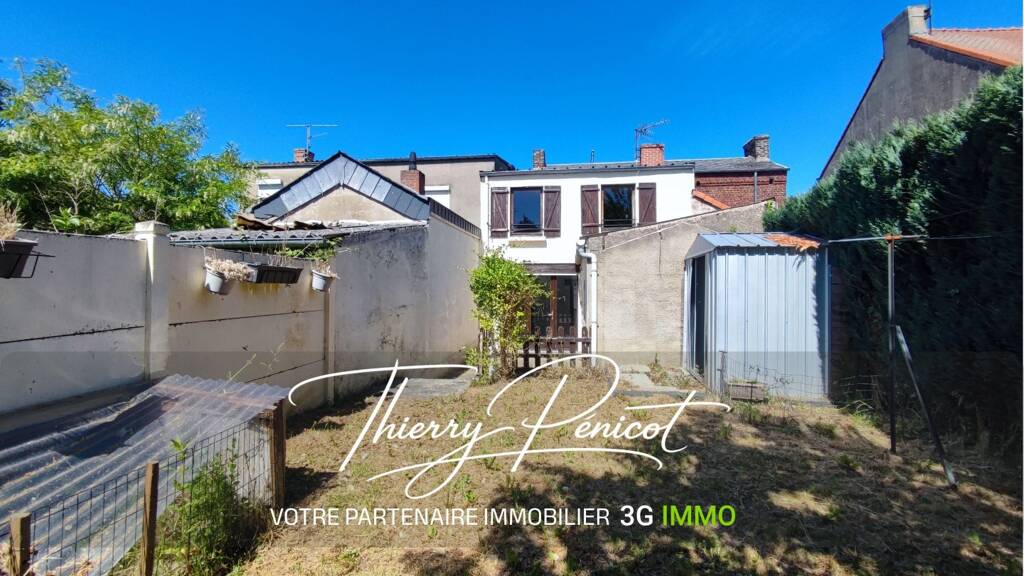Maison à vendre 98 000 € 4 pièces 3 chambres 80 m² 124 m² de terrain Cimetiere-Eglise Hautmont 59330