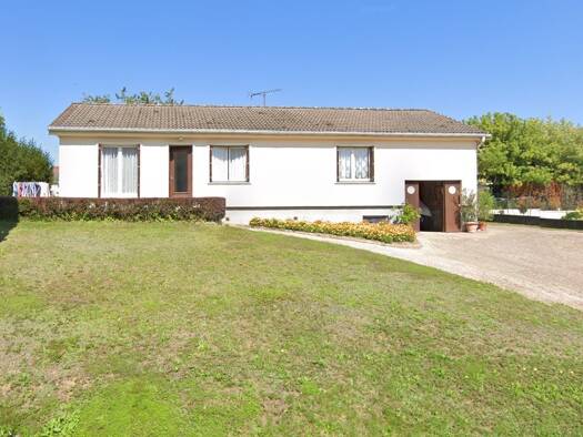 Maison de plain-pied à vendre 146 000 € 5 pièces 3 chambres 88 m² 1 114 m² de terrain Novillard 90340